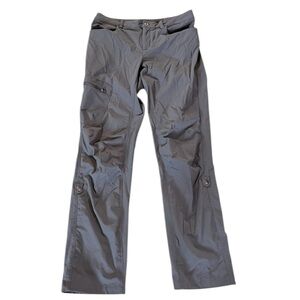 PATAGONIA Gray Cargo Pants. Women’s. Size 6. Stretch